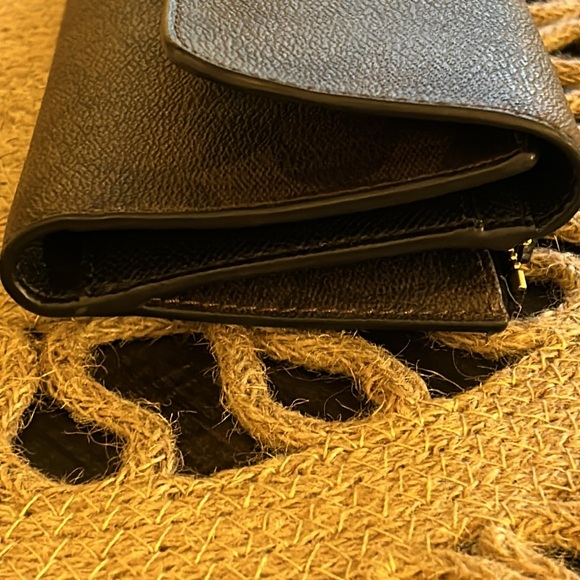 EUC Coach Trifold Wallet, Brown - Picture 8 of 10